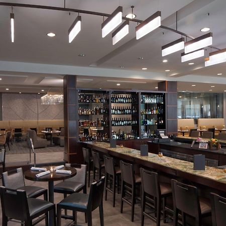 The Westin Mount Laurel Hotel Ресторант снимка