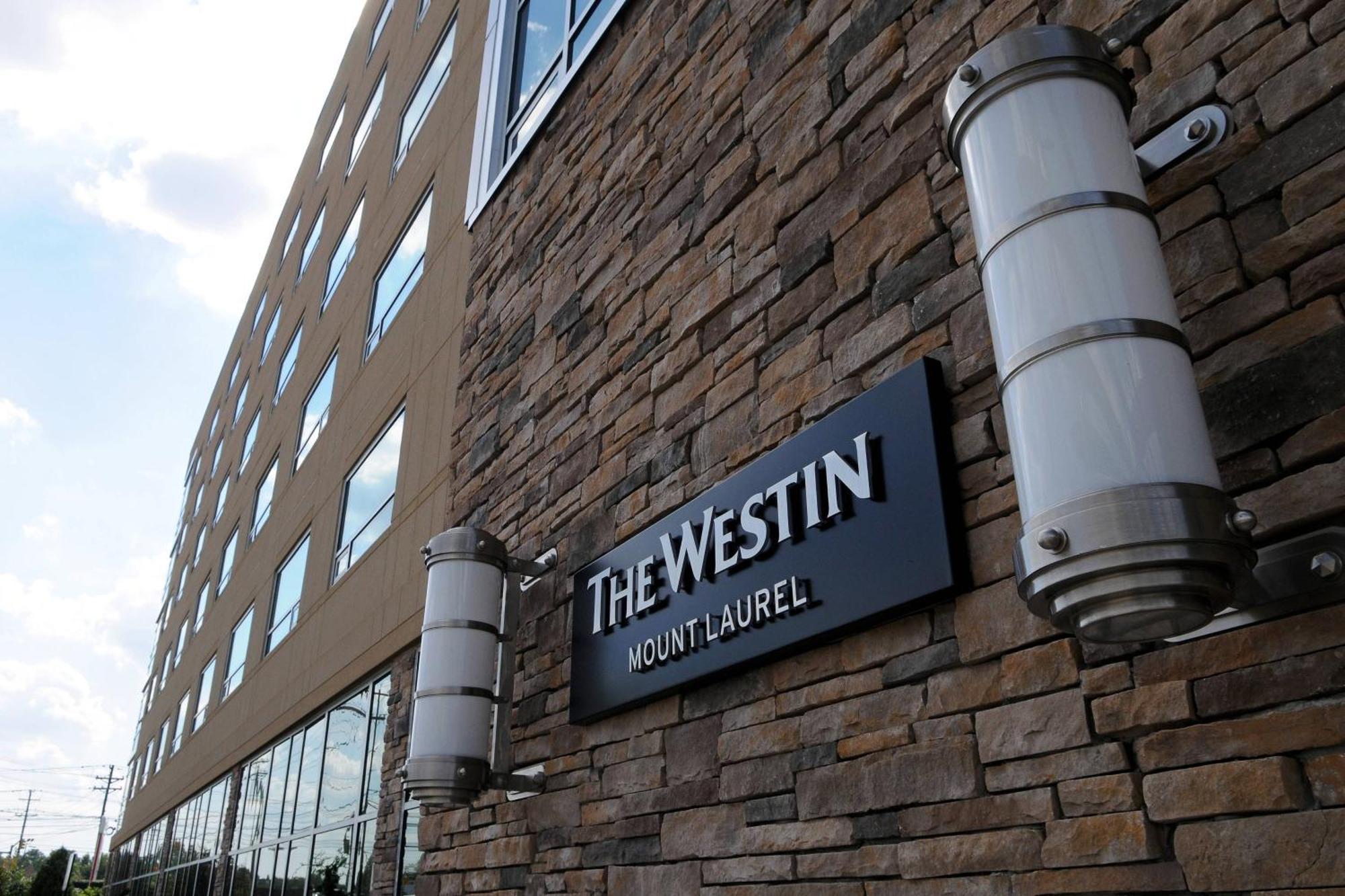 The Westin Mount Laurel Hotel Екстериор снимка